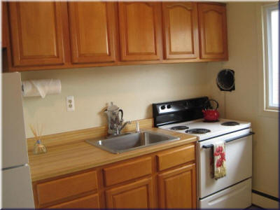 Crossroad Manor Kitchen Rental